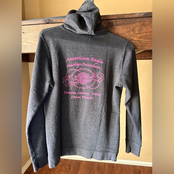 Harley Davidson medium hoodie - Picture 2 of 2